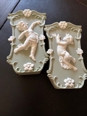 Elegant Vintage Green Jasper-ware Decor Pair.